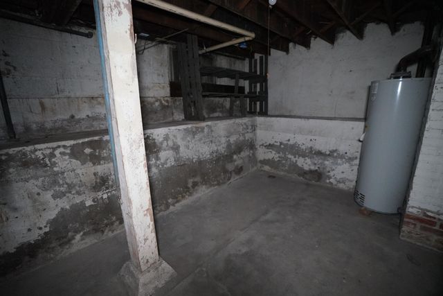 711 N Topeka, Wichita, KS 67214