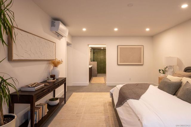 3940 Gresham St 251, San Diego, CA 92109