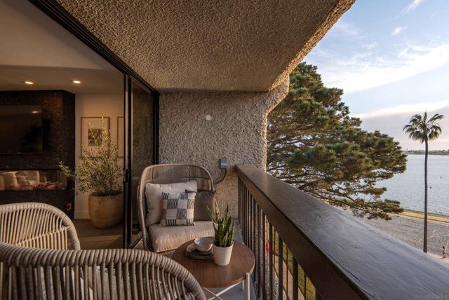 3940 Gresham St 251, San Diego, CA 92109