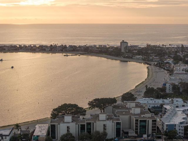 3940 Gresham St 251, San Diego, CA 92109