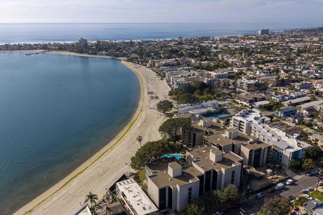 3940 Gresham St 251, San Diego, CA 92109