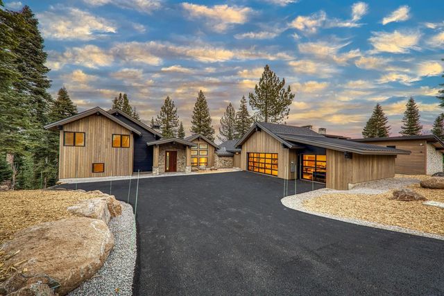 9348 Nine Bark Road, Truckee, CA 96161