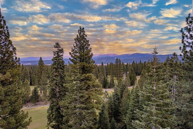 9348 Nine Bark Road, Truckee, CA 96161