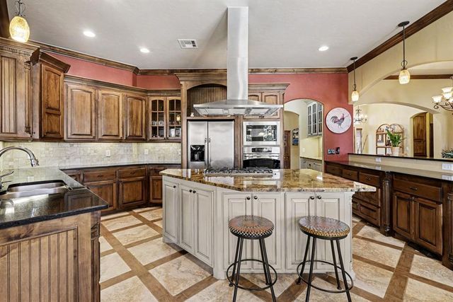 9200 Wheatland Drive, Oklahoma City, OK 73169