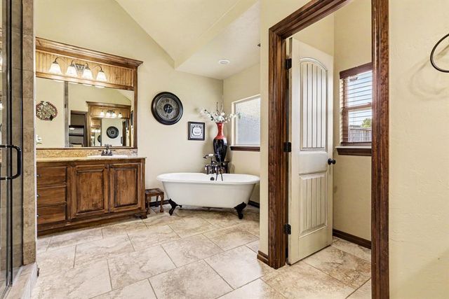 9200 Wheatland Drive, Oklahoma City, OK 73169
