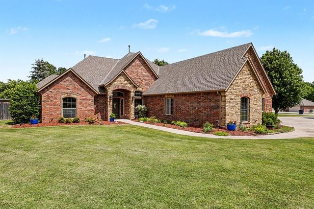 9200 Wheatland Drive, Oklahoma City, OK 73169