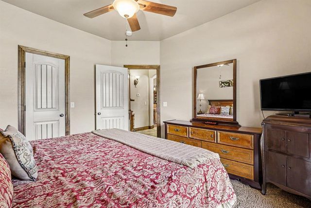 9200 Wheatland Drive, Oklahoma City, OK 73169