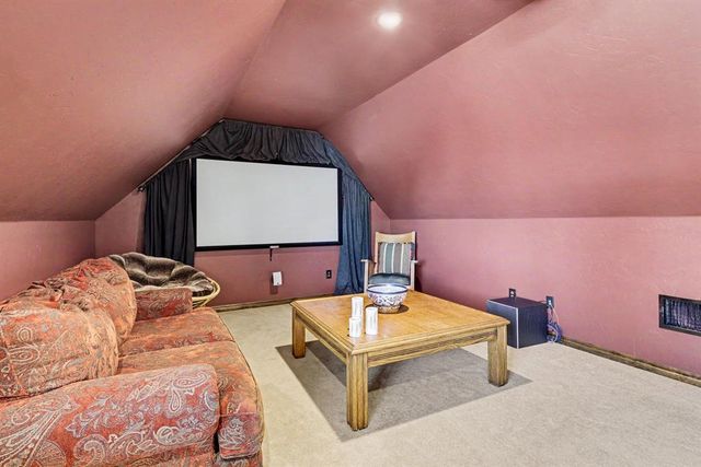 9200 Wheatland Drive, Oklahoma City, OK 73169