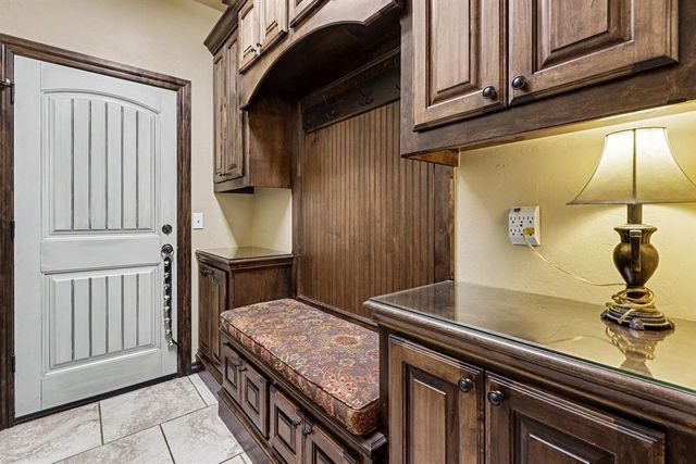 9200 Wheatland Drive, Oklahoma City, OK 73169
