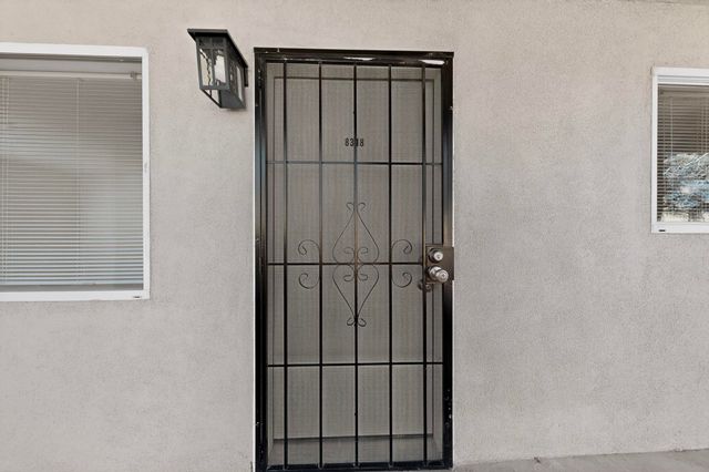 8316 Trumbull Avenue SE, Albuquerque, NM 87108