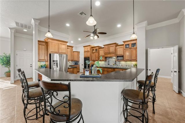 1841 Old Ranch Road, China Spring, TX 76633