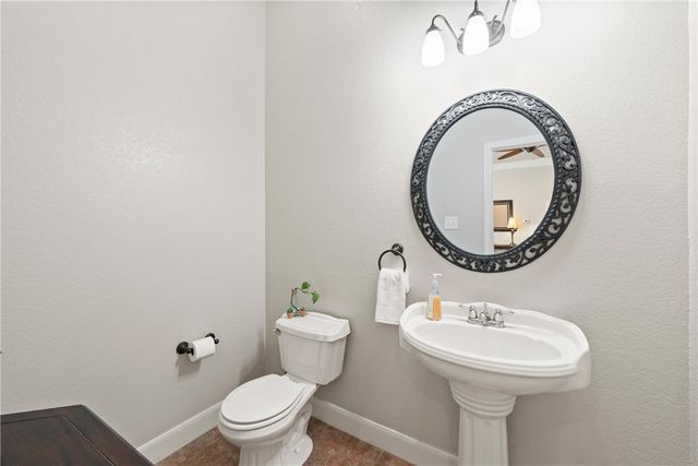 1841 Old Ranch Road, China Spring, TX 76633