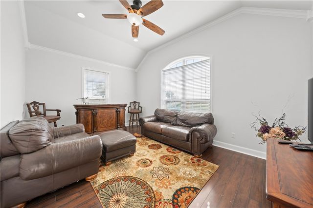 1841 Old Ranch Road, China Spring, TX 76633