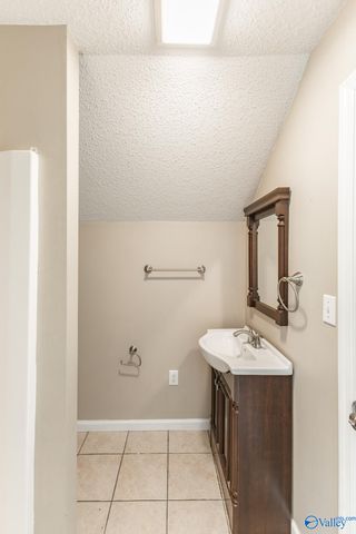 3877 US Highway 72, Paint Rock, AL 35764