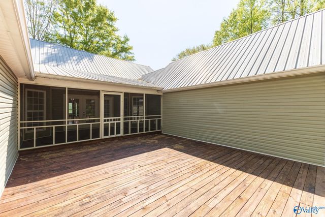 3877 US Highway 72, Paint Rock, AL 35764