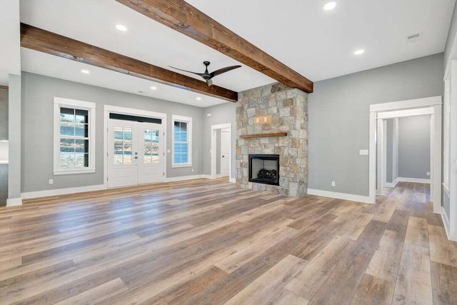 220 Emerald Bay DR, Moneta, VA 24121