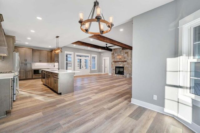 220 Emerald Bay DR, Moneta, VA 24121