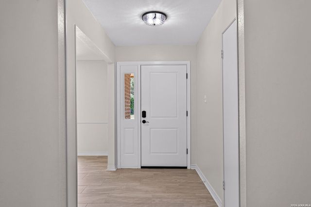 4614 Emory Oak Woods, San Antonio, TX 78249