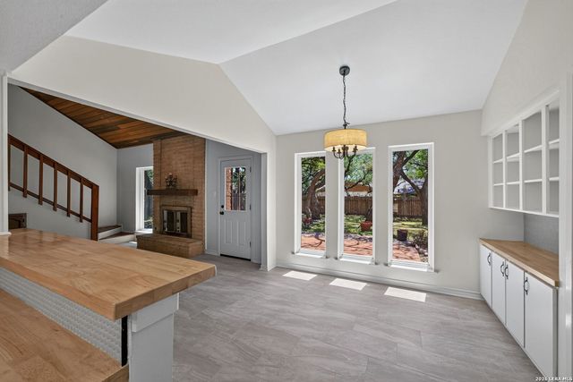 4614 Emory Oak Woods, San Antonio, TX 78249