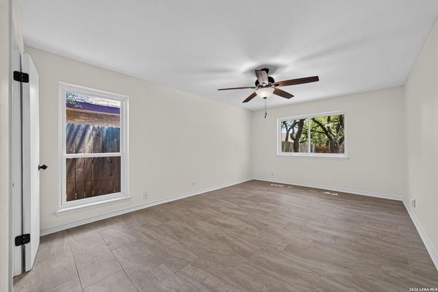 4614 Emory Oak Woods, San Antonio, TX 78249