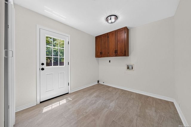 4614 Emory Oak Woods, San Antonio, TX 78249
