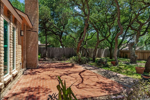 4614 Emory Oak Woods, San Antonio, TX 78249