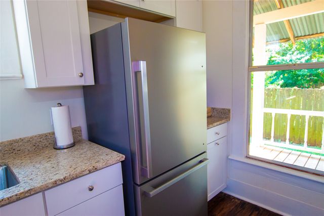 606 May Street, Palestine, TX 75801