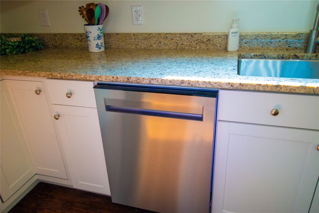 606 May Street, Palestine, TX 75801