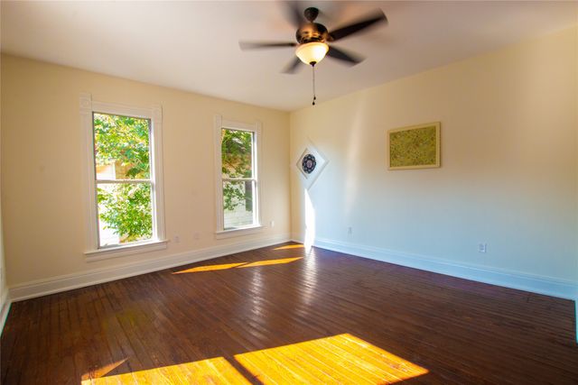 606 May Street, Palestine, TX 75801