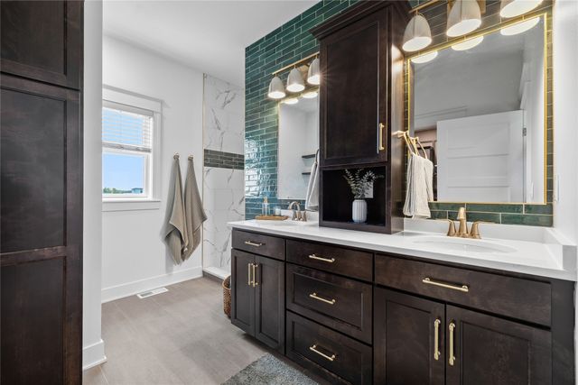 633 Xavier Place, Ames, IA 50014