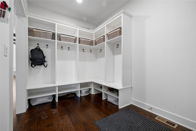 633 Xavier Place, Ames, IA 50014