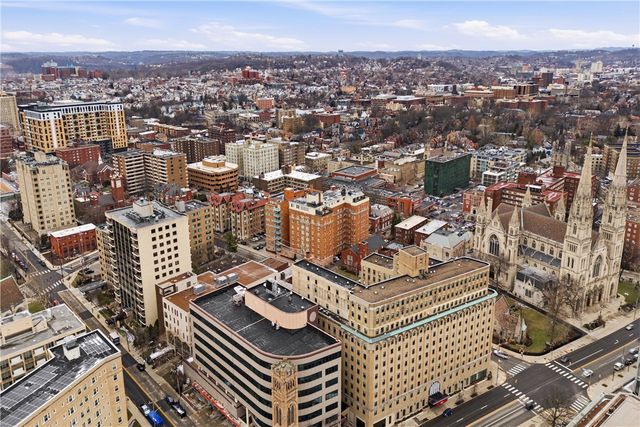 144 N Dithridge St 711, Oakland, PA 15213