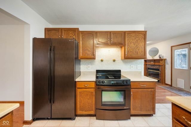 7638 Garrick Street, Fishers, IN 46038