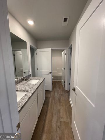 416 Sweetwood Court, Lagrange, GA 30241