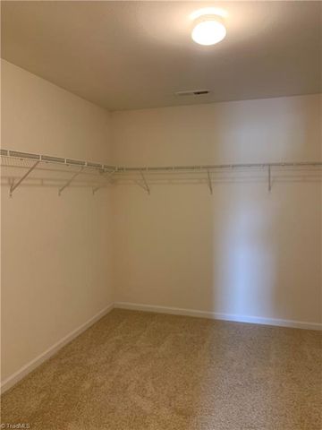 2720 Pine Cove Drive, Winston-salem, NC 27127
