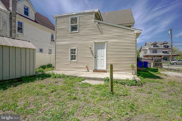 521 N 3RD ST, Millville, NJ 08332