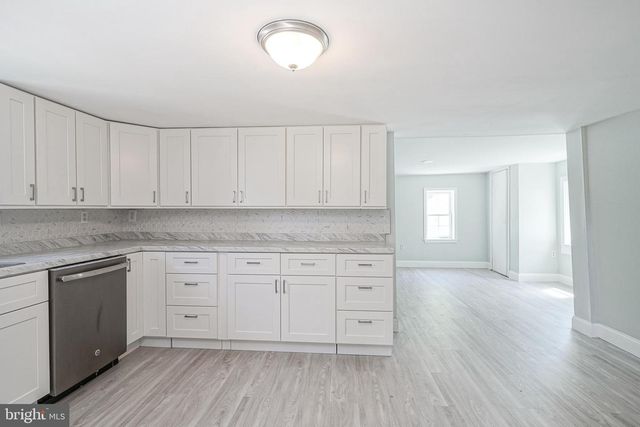 521 N 3RD ST, Millville, NJ 08332