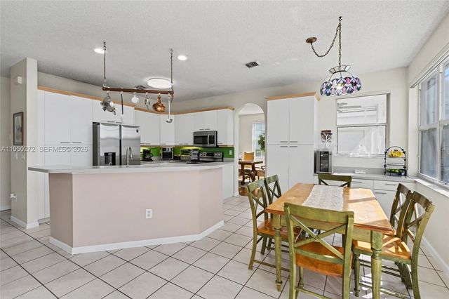 15842 NW 10th Street, Pembroke Pines, FL 33028