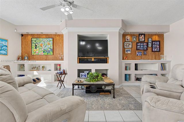 15842 NW 10th Street, Pembroke Pines, FL 33028