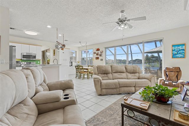 15842 NW 10th Street, Pembroke Pines, FL 33028