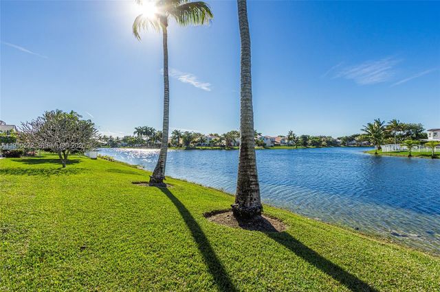 15842 NW 10th Street, Pembroke Pines, FL 33028