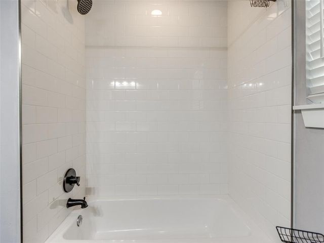 604 Silver Maple Lane, Noble, OK 73068