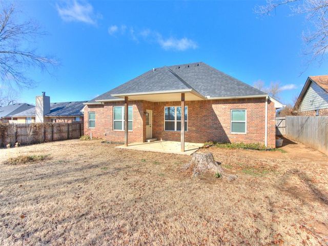 604 Silver Maple Lane, Noble, OK 73068