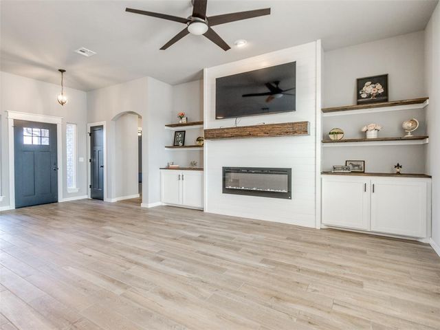 604 Silver Maple Lane, Noble, OK 73068