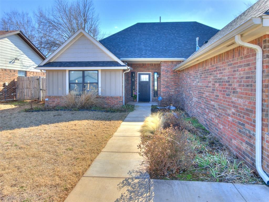 604 Silver Maple Lane, Noble, OK 73068