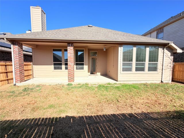1812 Shoebill Drive, Little Elm, TX 75068