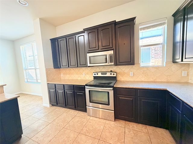 1812 Shoebill Drive, Little Elm, TX 75068