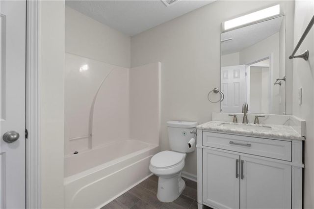 5225 Bridle Point Parkway, Snellville, GA 30039