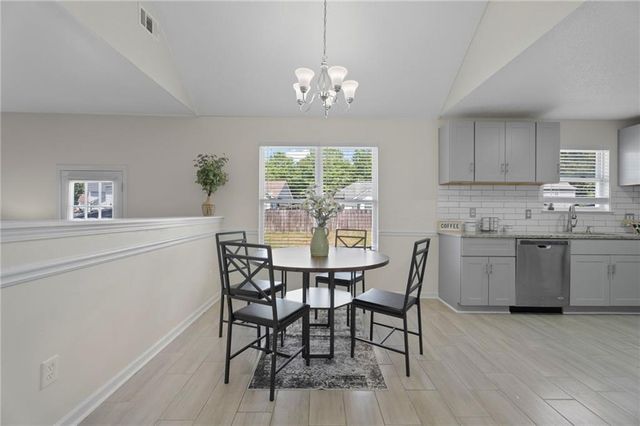 5225 Bridle Point Parkway, Snellville, GA 30039