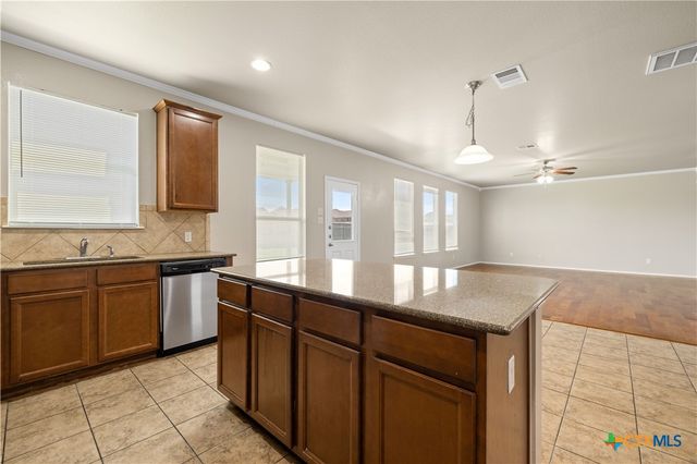 2523 Red Fern Drive, Harker Heights, TX 76548
